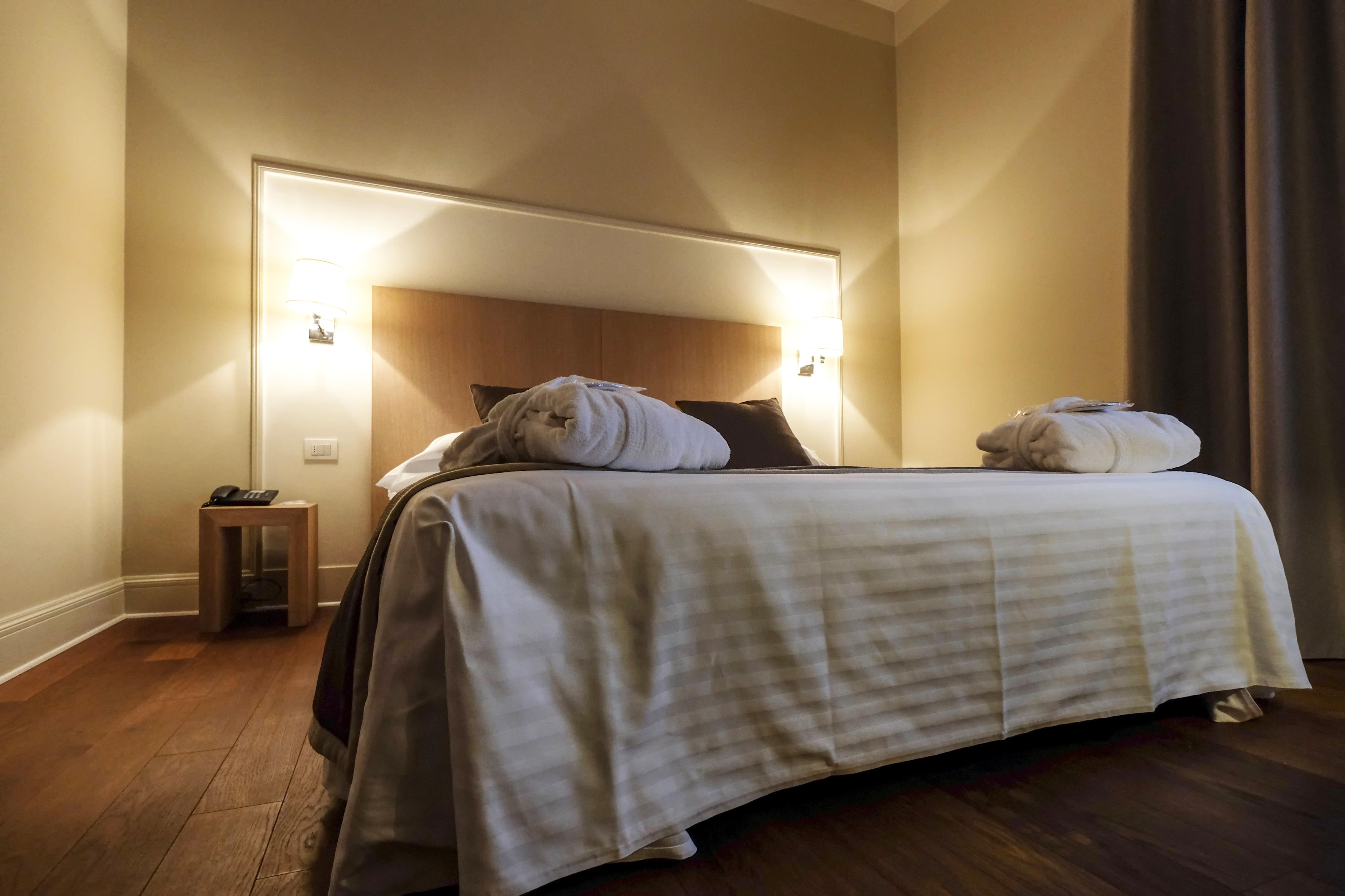 Hotel De La Ville Riccione Bagian luar foto