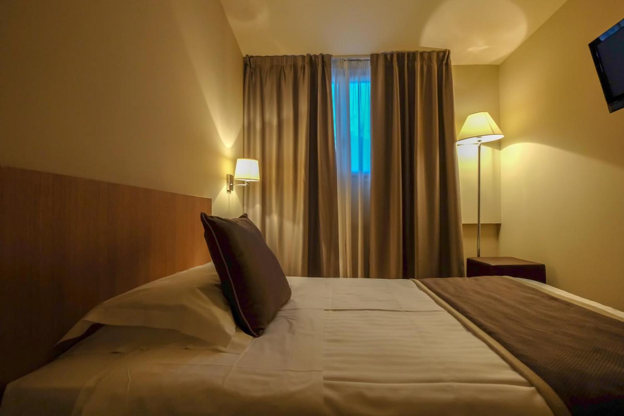 Hotel De La Ville Riccione Ruang foto